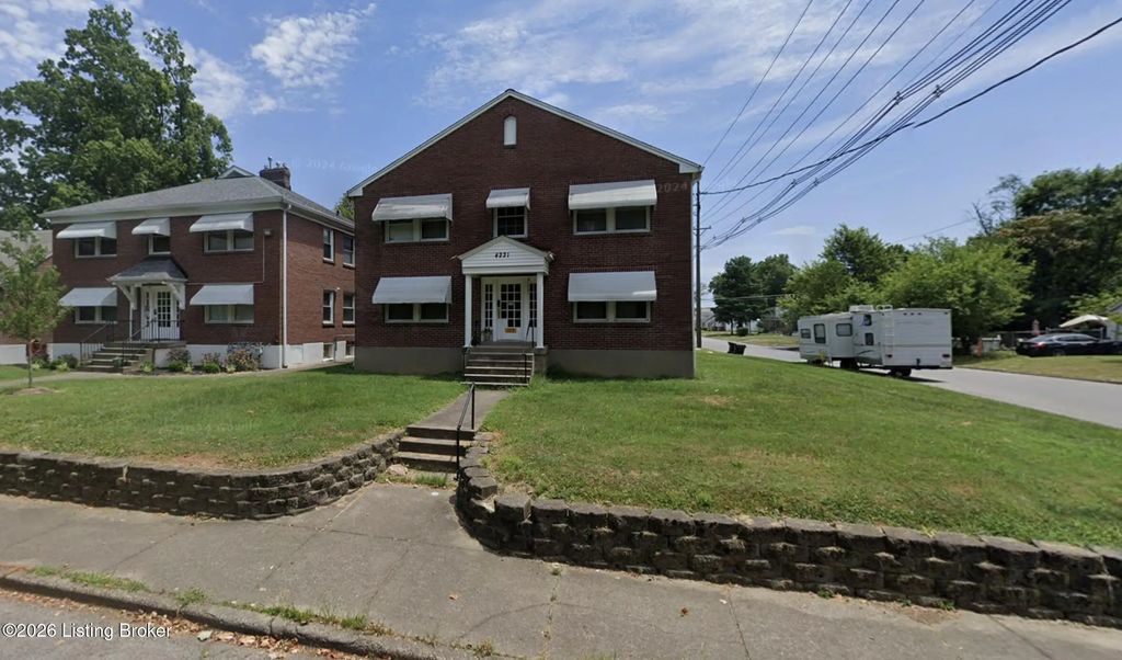 4221 S 2nd St, Louisville
