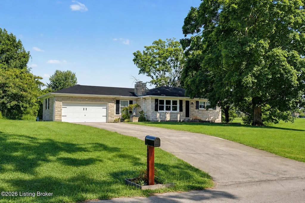 607 Christman Ln, Shepherdsville