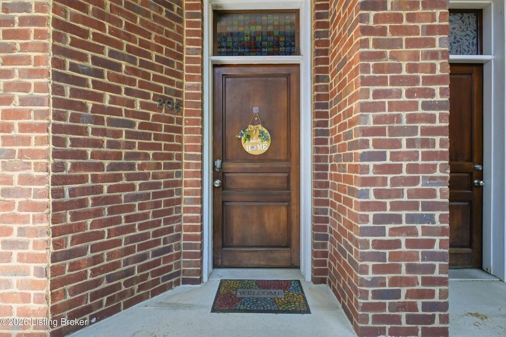 2011 Frankfort Ave 206, Louisville