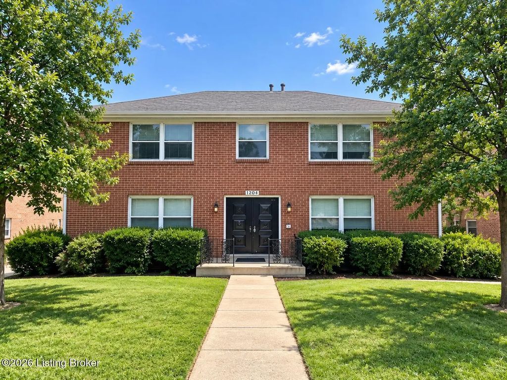 2004 Goldsmith Ln 3, Louisville