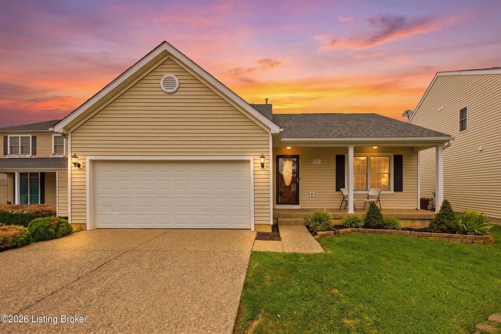 5111 Arbor Oak Ct, Louisville