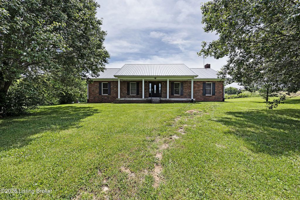 6935 Bloomfield Rd, Bardstown