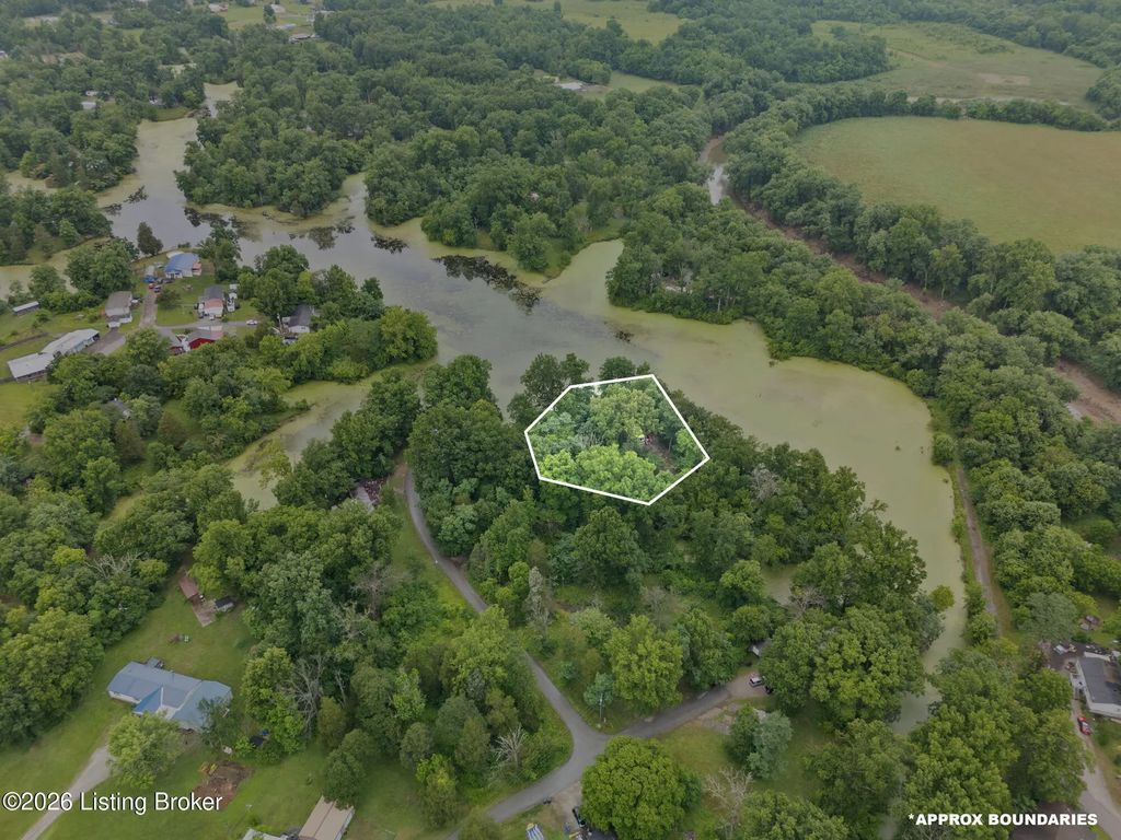 Caesars Ct Dr, Shepherdsville