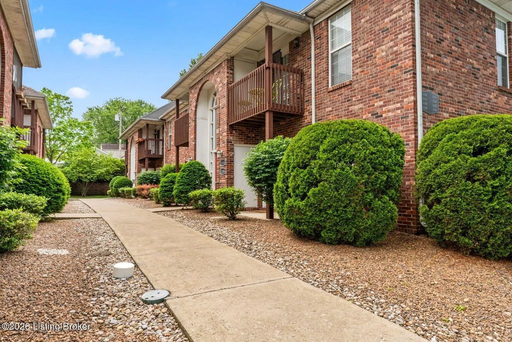 1144 Neon Way, Louisville