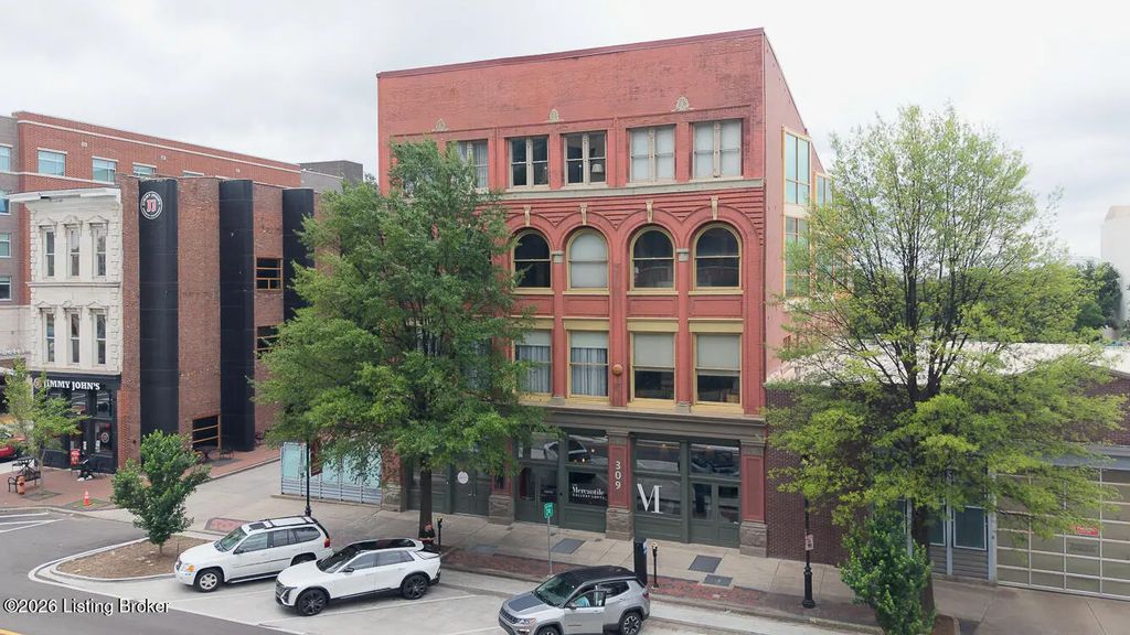309 E Market St 313, Louisville