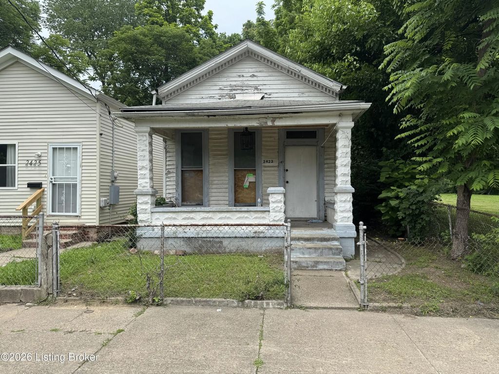 2423 Cedar St, Louisville