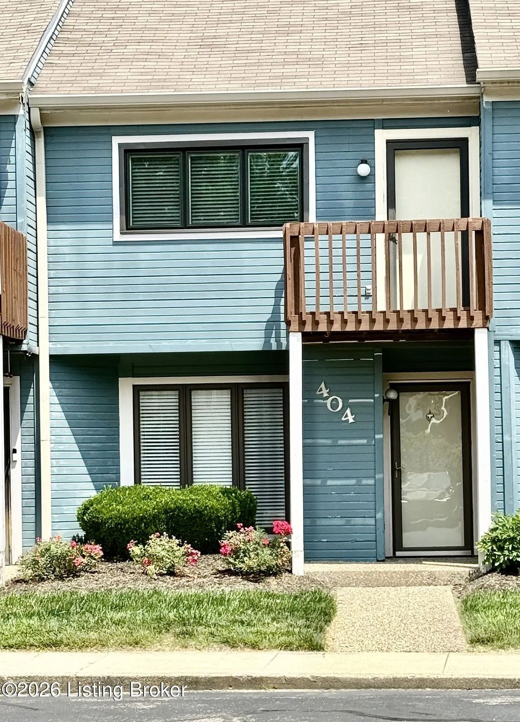 404 Ledgeview Park Dr, Louisville