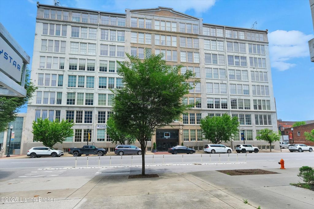 815 W Market St 707, Louisville