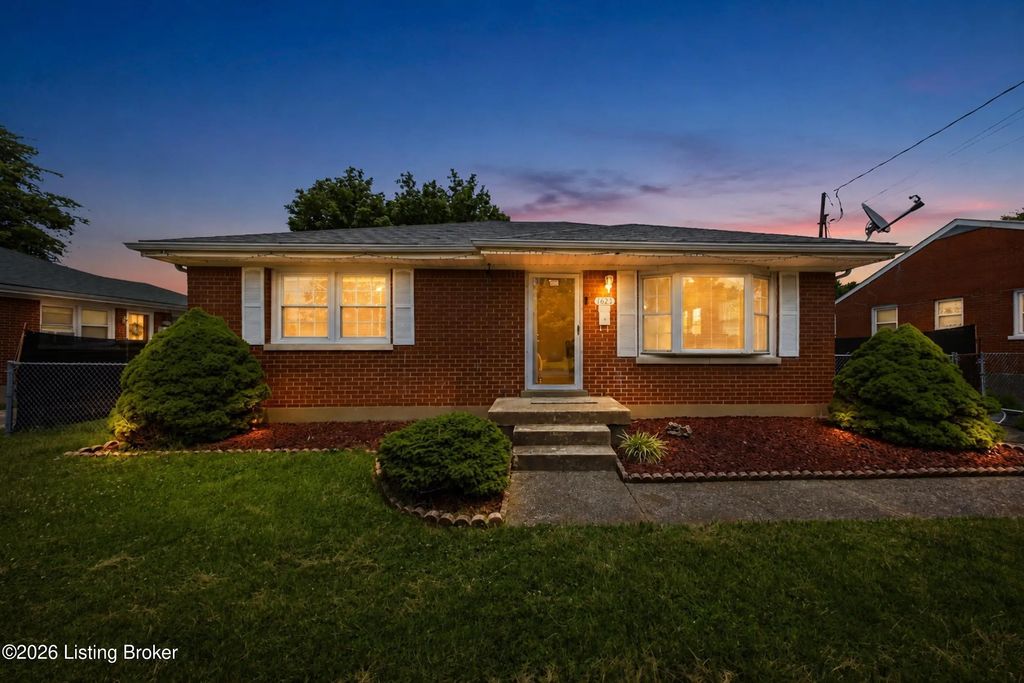 1623 Linda Way, Louisville