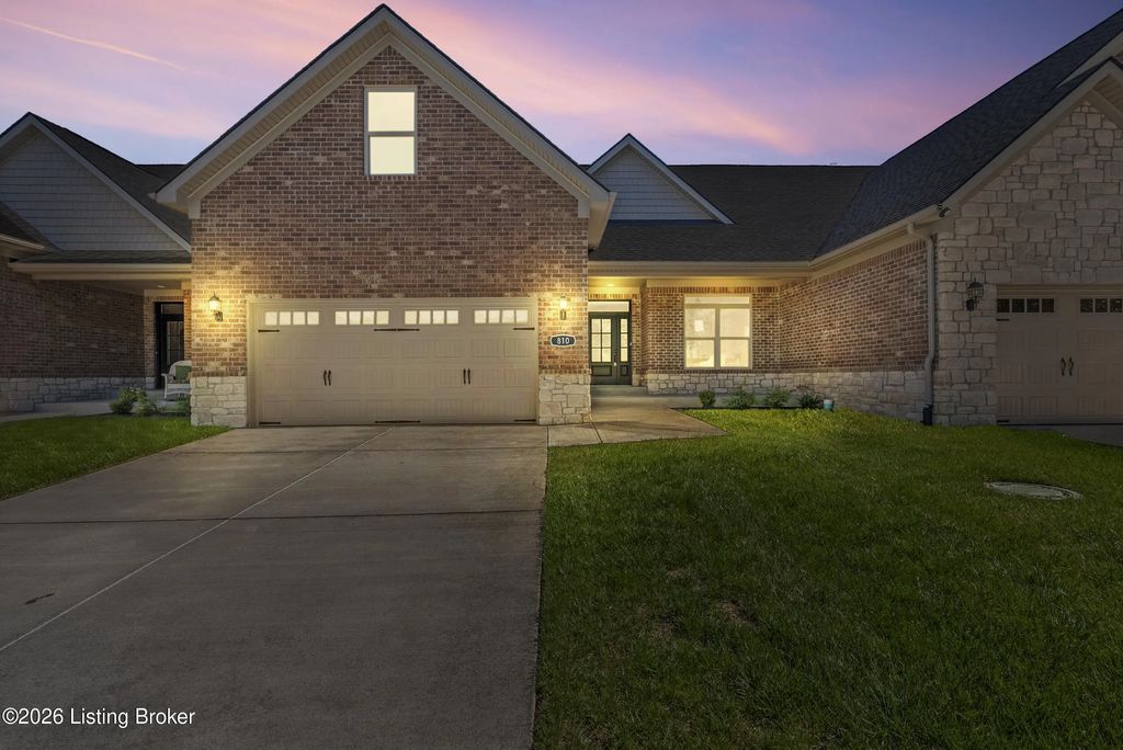 810 Katie Ln Lot 10, New Albany