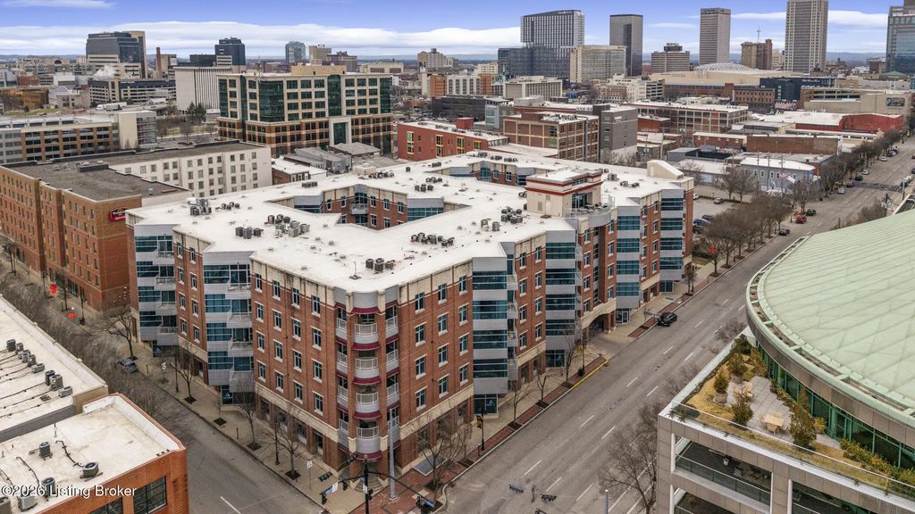 324 E Main St 213, Louisville