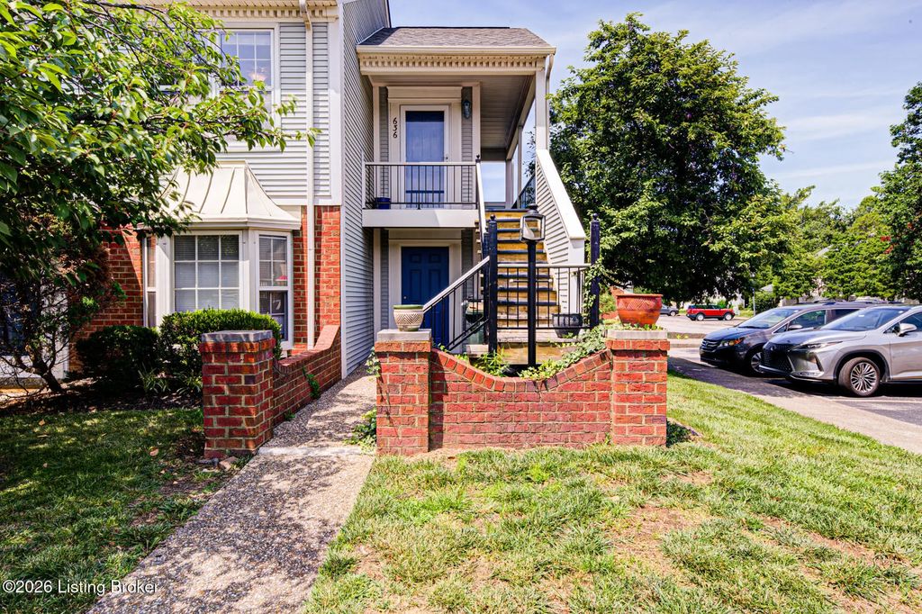 636 Cobblestone Square 636, Louisville