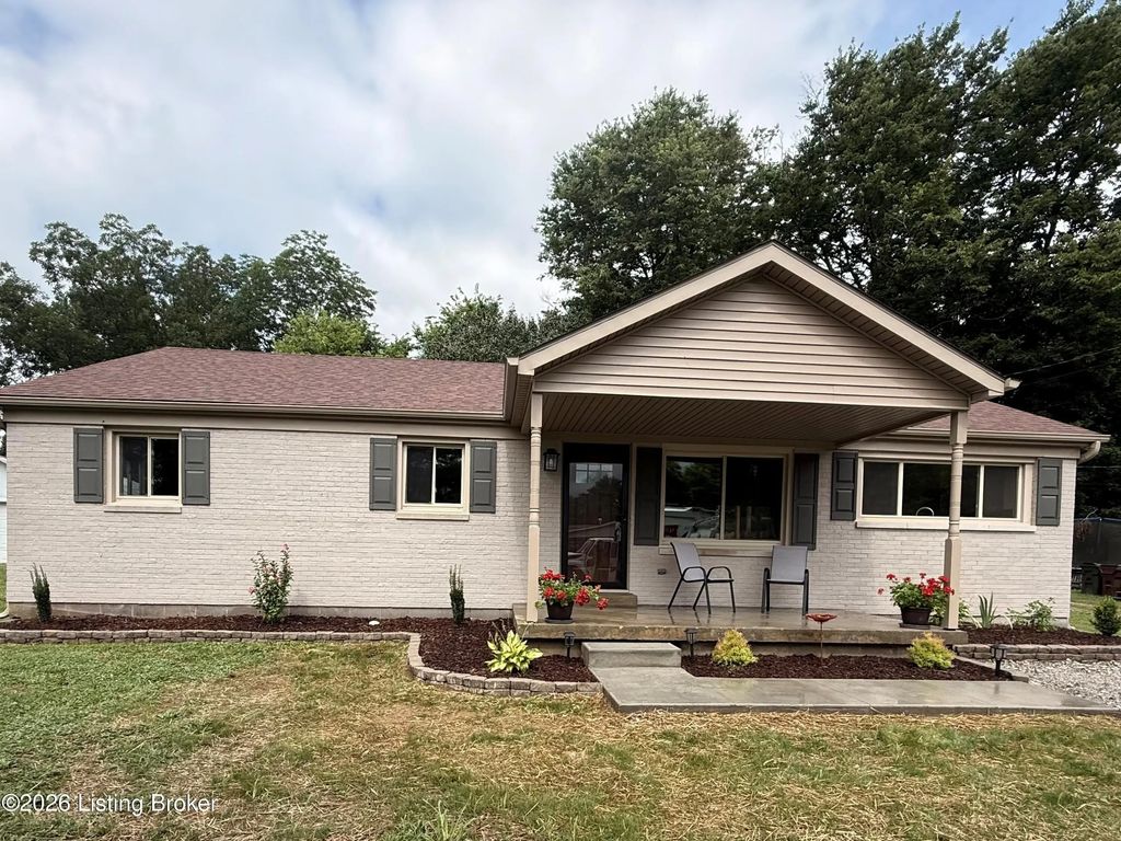 100 Locust St, Hanover