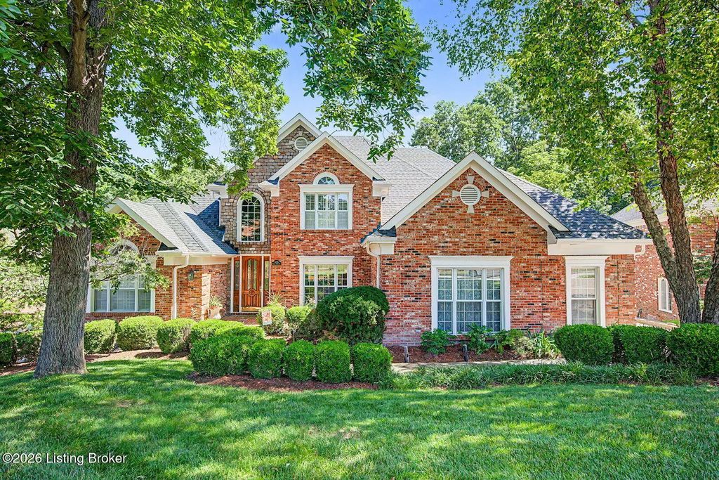 14713 Forest Creek Way, Louisville
