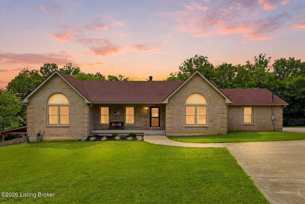 1594 Fox Creek Rd, Lawrenceburg