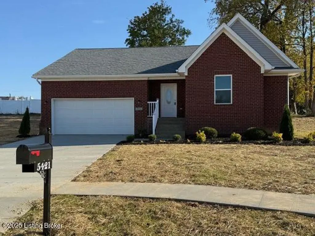 5421 Mt Holyoke Dr, Louisville