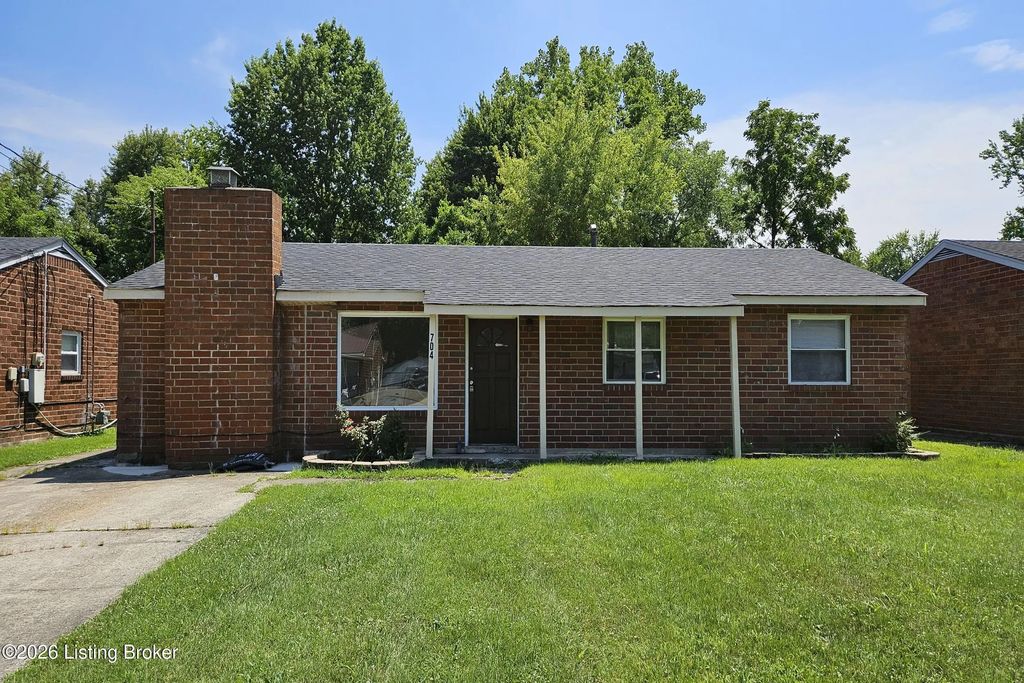 704 Drummond Way, Fairdale