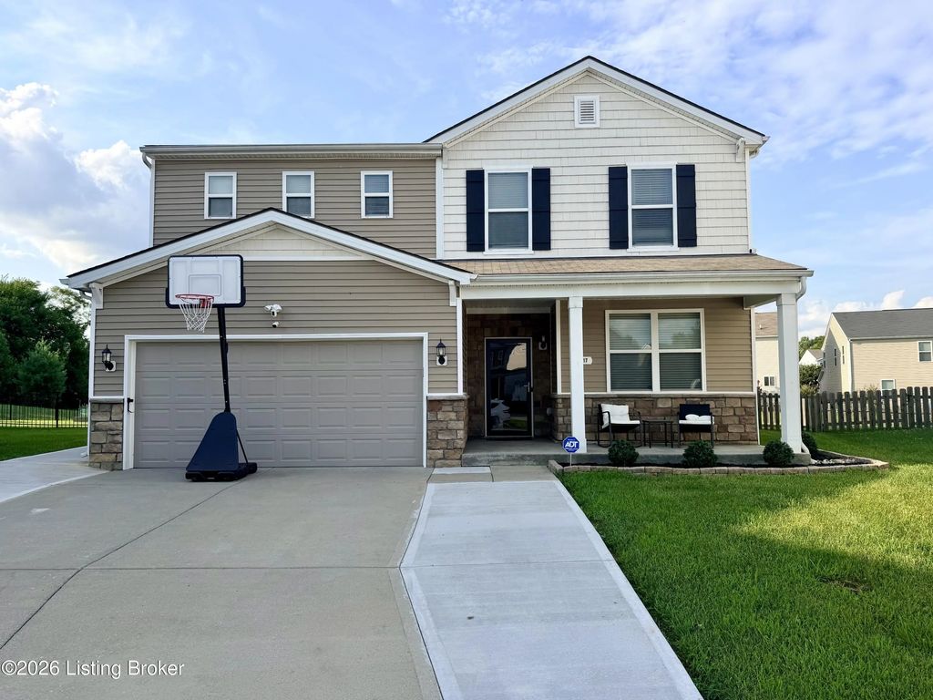 11717 Trottingham Cir, Louisville