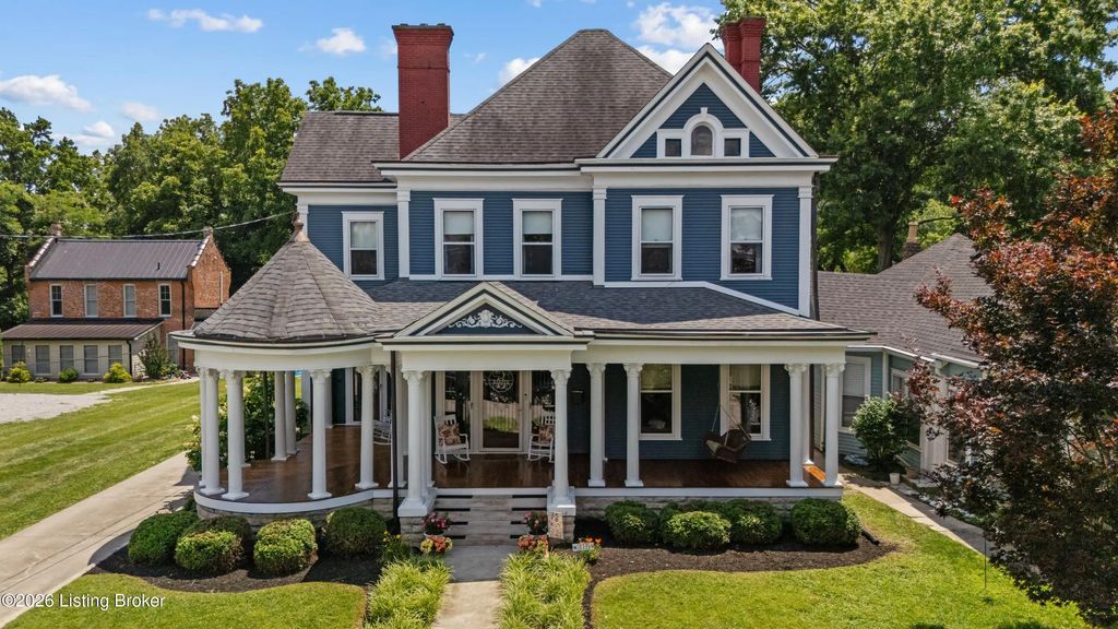 315 W 3rd St, Frankfort