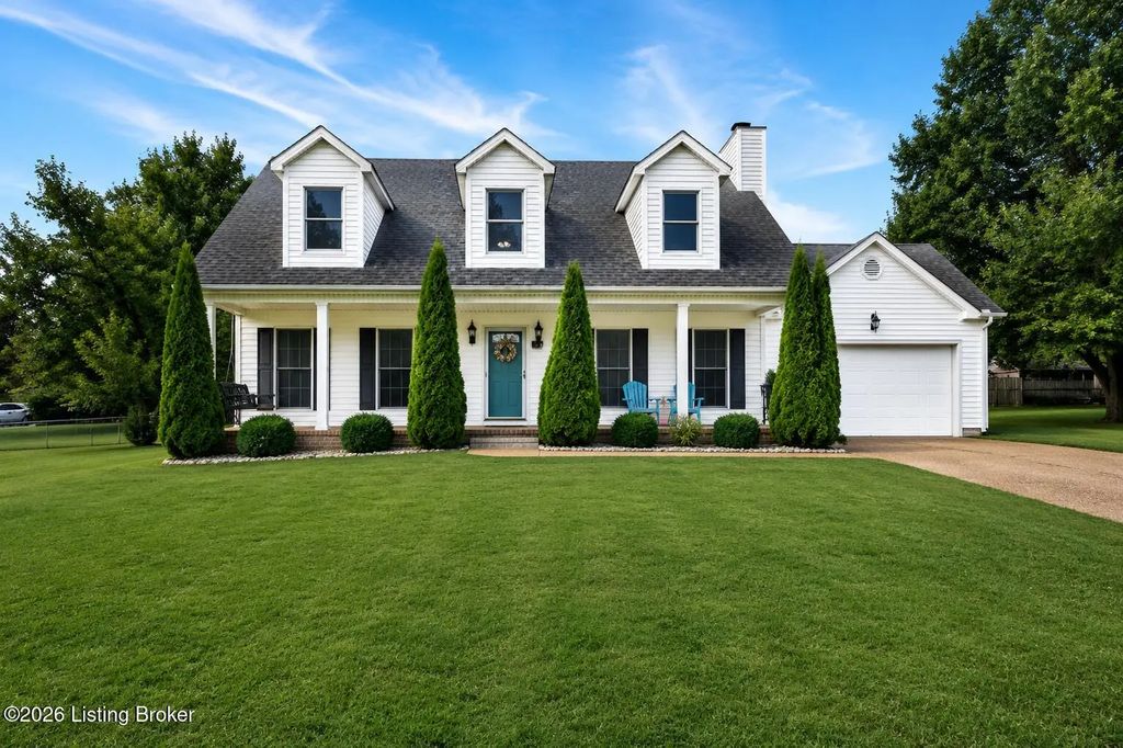 409 E Vine St, Shelbyville