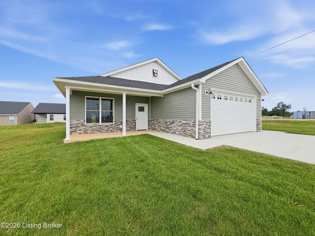 10 Betty Boyd Ln, Brandenburg