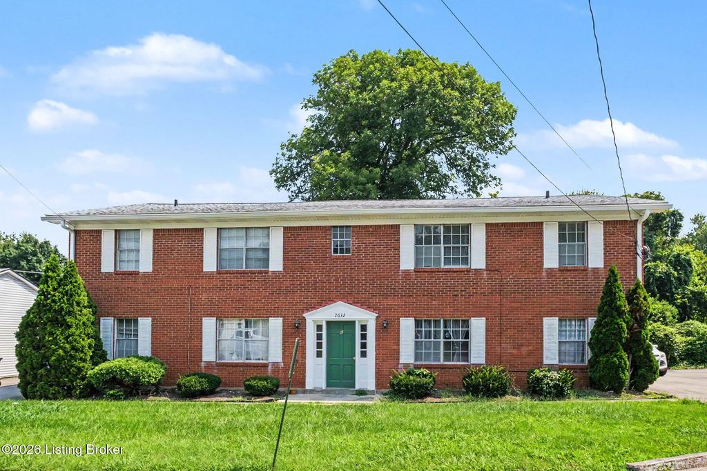 2632 Lindsay Ave C4, Louisville