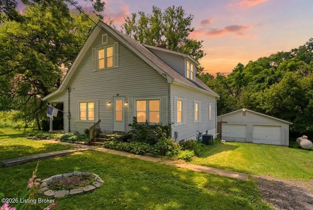 689 Graefenburg Rd, Waddy