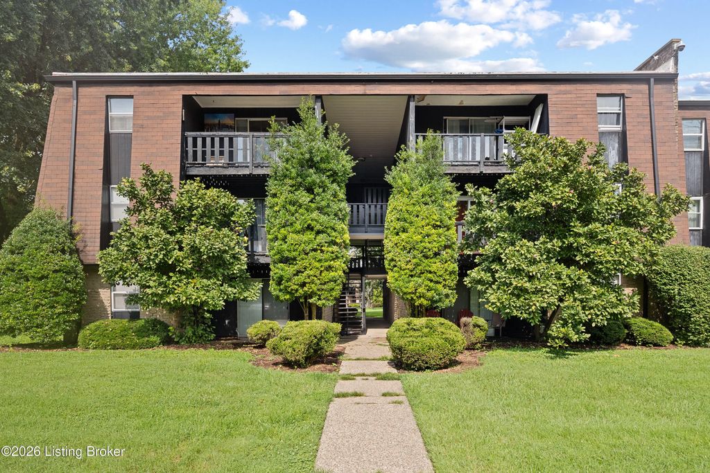 3508 Lodge Ln 123, Louisville