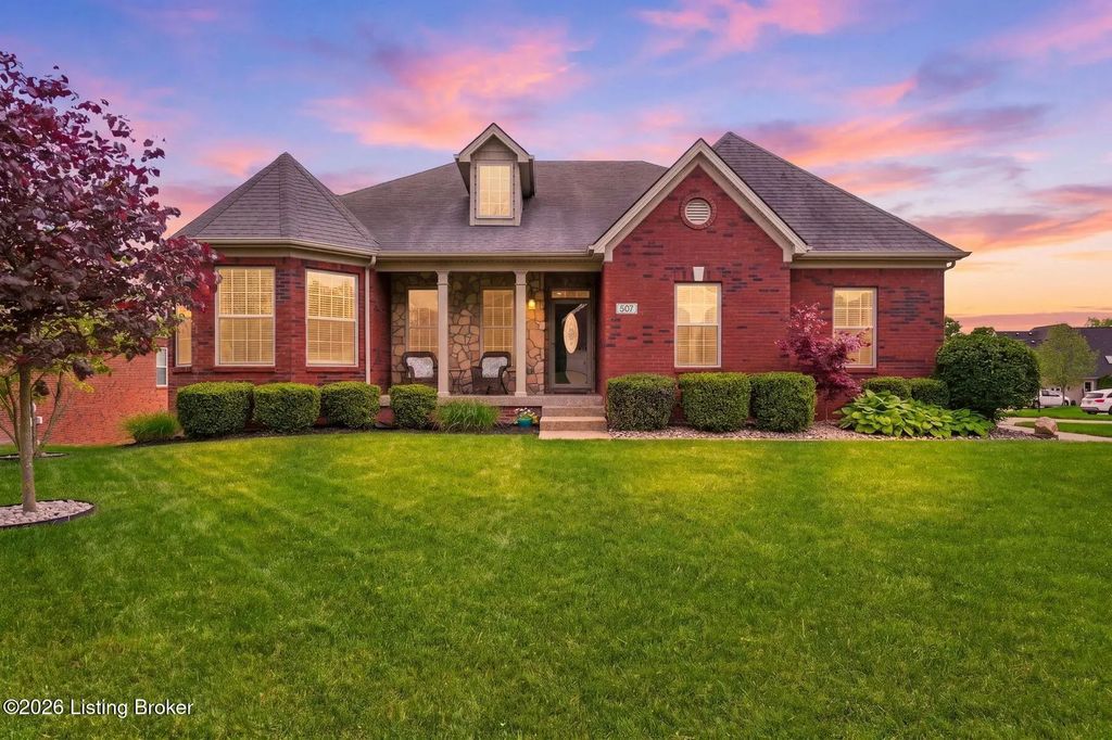 507 Standwick Way, Louisville
