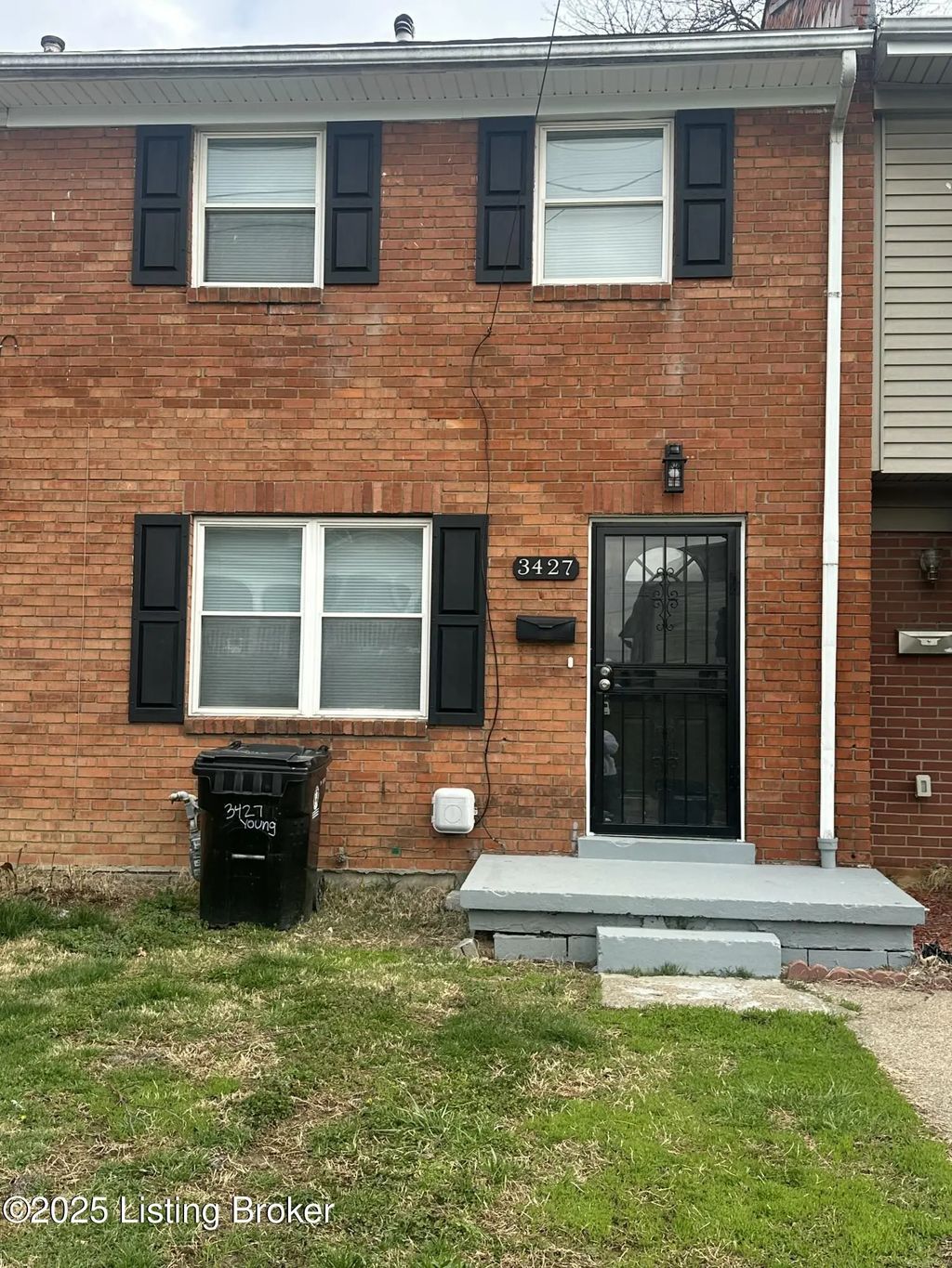 3427 Young Ave, Louisville