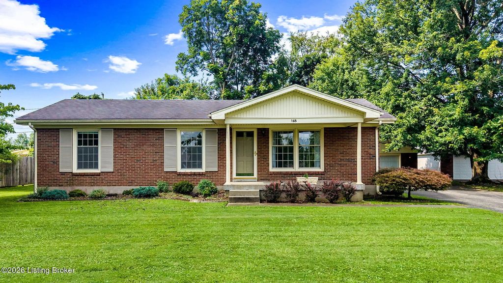 165 Wyndingbrook Dr, Shepherdsville