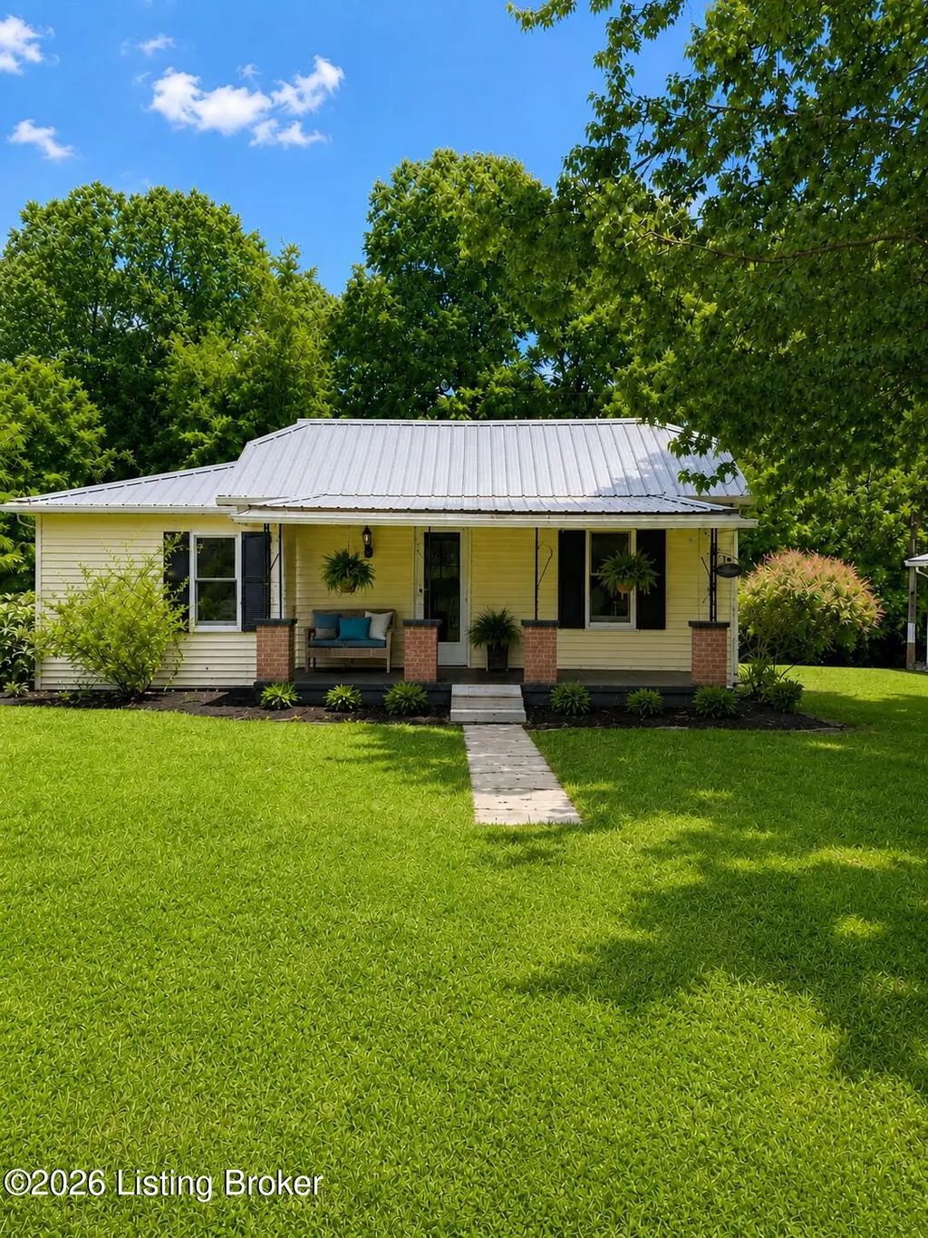 15030 Ky-1247, Waynesburg