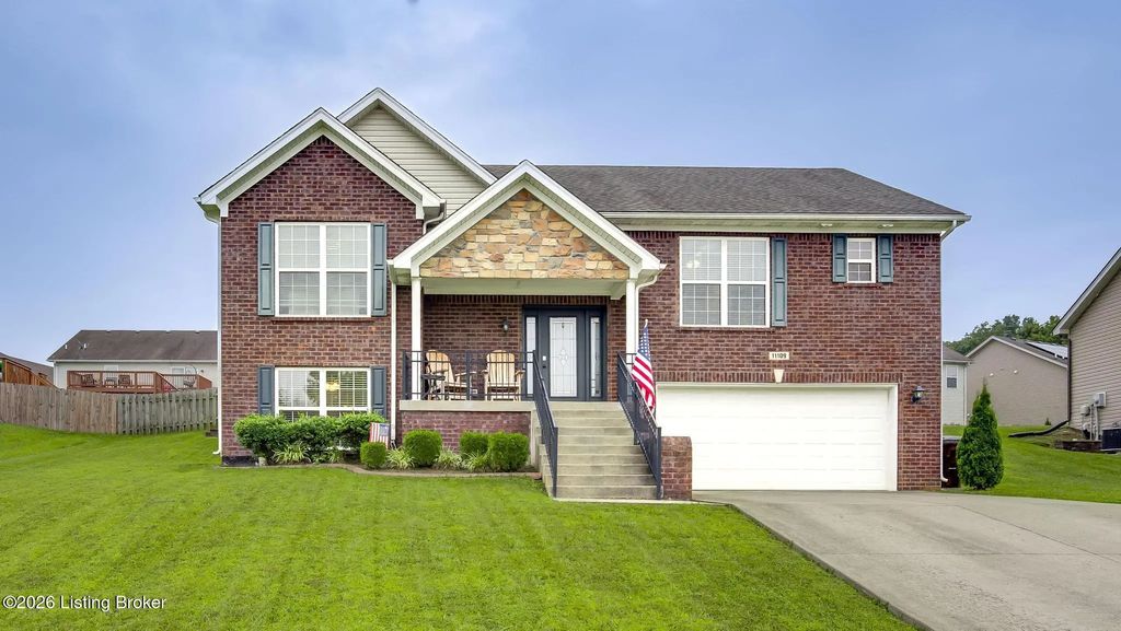 11109 Pebble Trace, Louisville