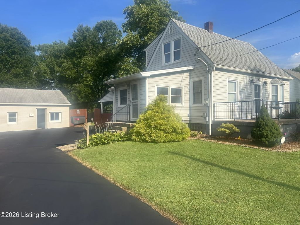 1314 Dahl Rd, Louisville