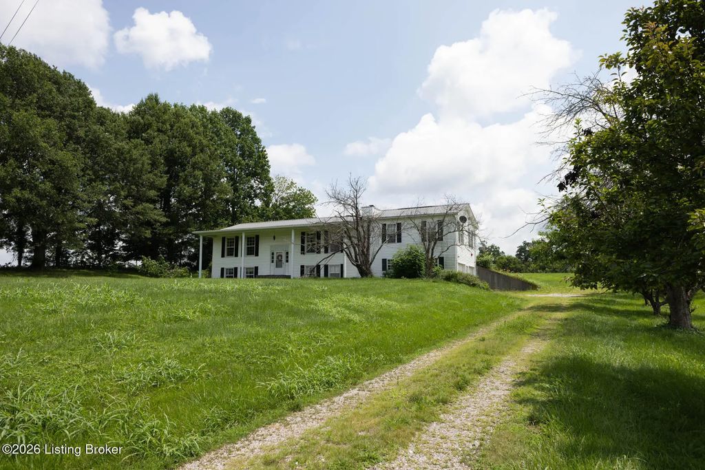 2164 Southville Pike, Shelbyville