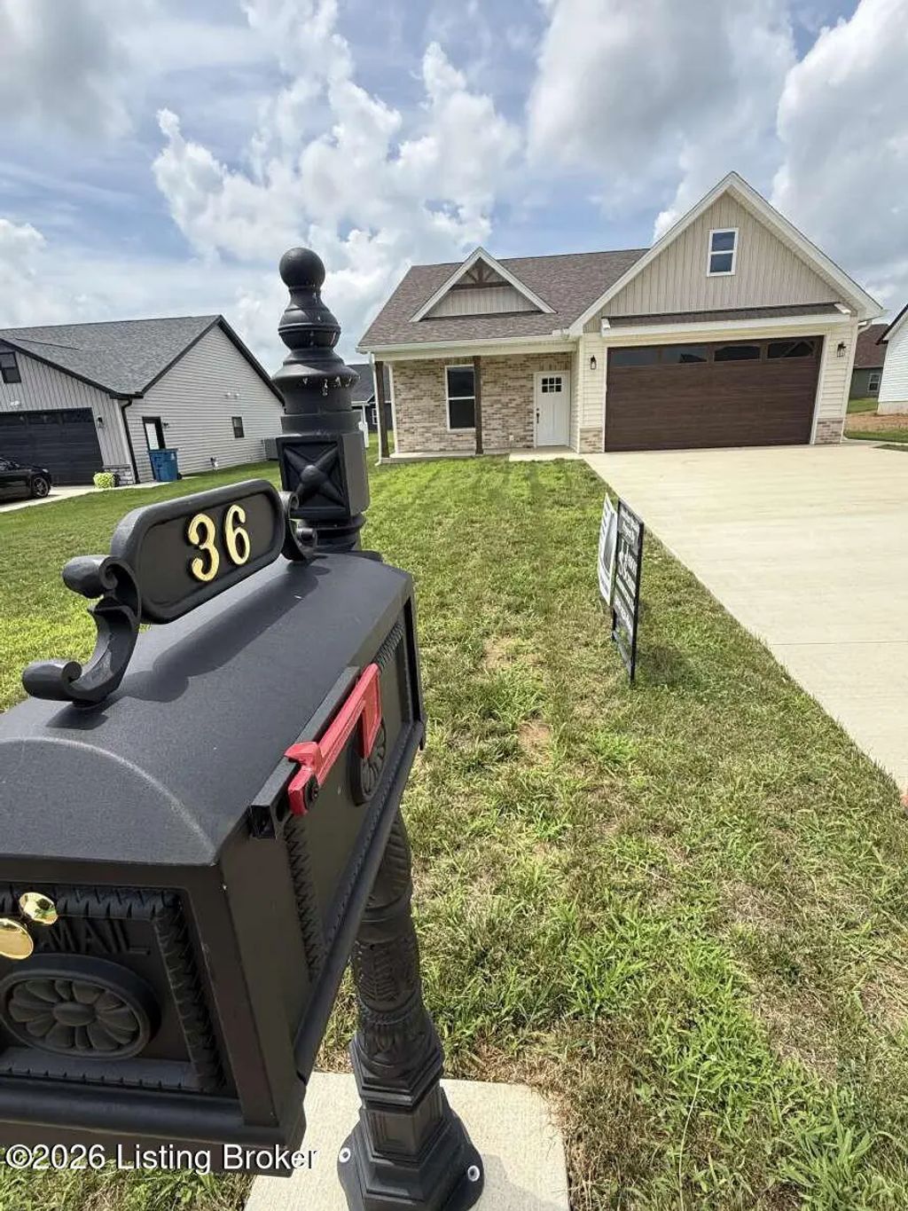 36 Robert Allen Ln, Brandenburg