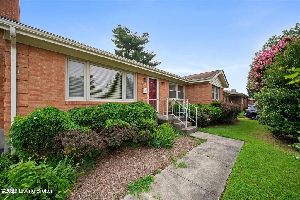 3231 Cawein Way, Louisville