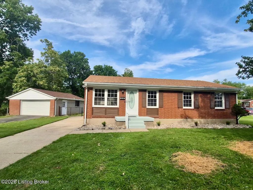 10207 Caven Ave, Louisville