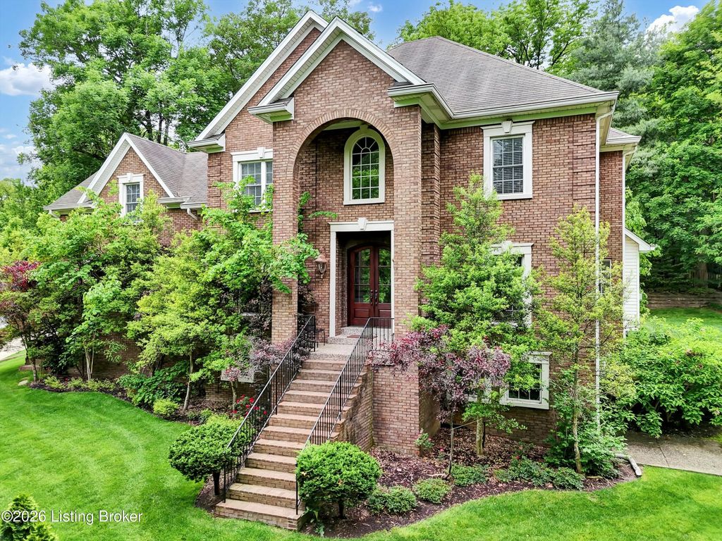 560 N Hubbards Ln, Louisville