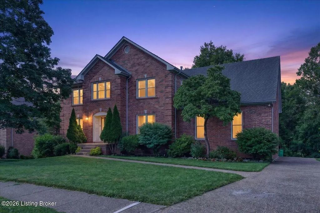10418 Glenmary Farm Dr, Louisville