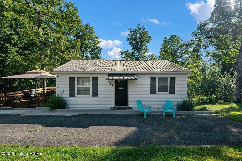 763 Ponderosa Rd, Clarkson