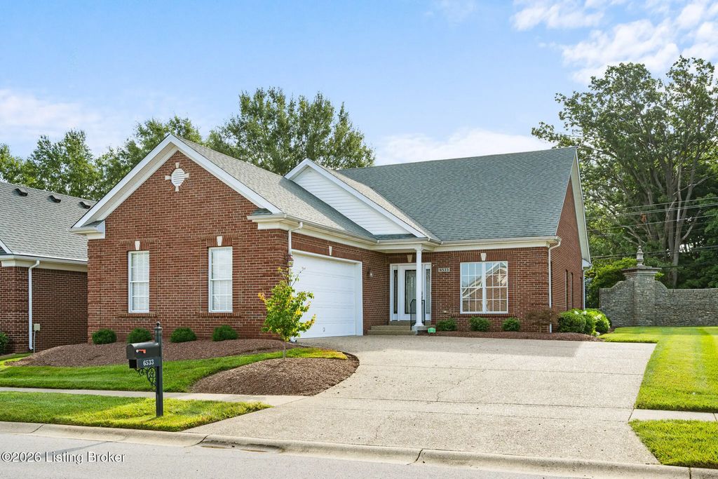 6533 Villa Spring Dr, Louisville
