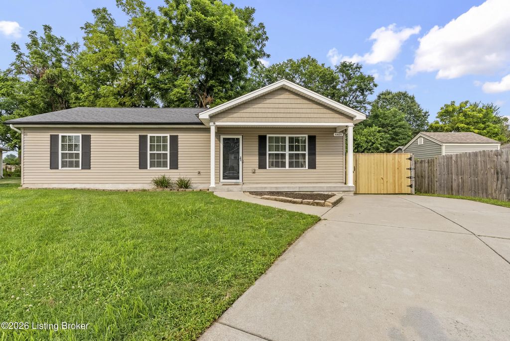 4405 Debbie Ct, Louisville