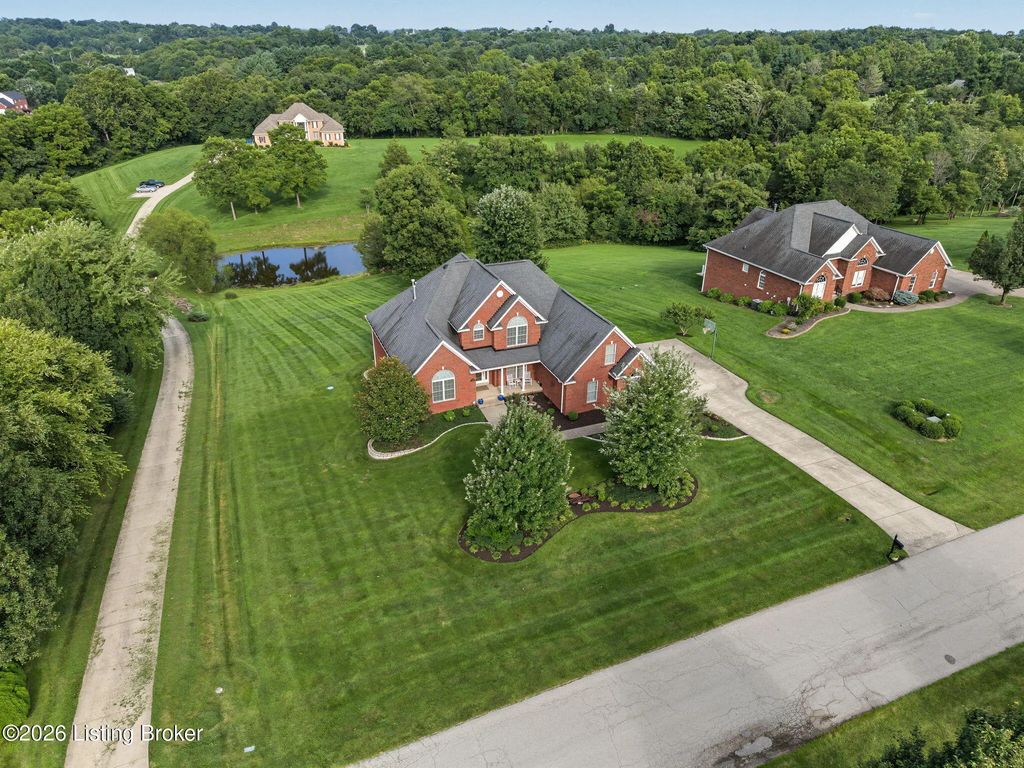 4009 Lake Ridge Way, Crestwood