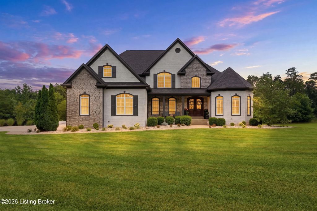 878 Woodsdale Farm Dr, Shepherdsville
