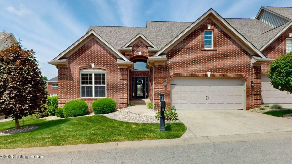 504 Autumn Grove Cir, New Albany
