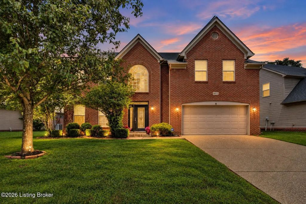 8823 Gentlewind Way, Louisville