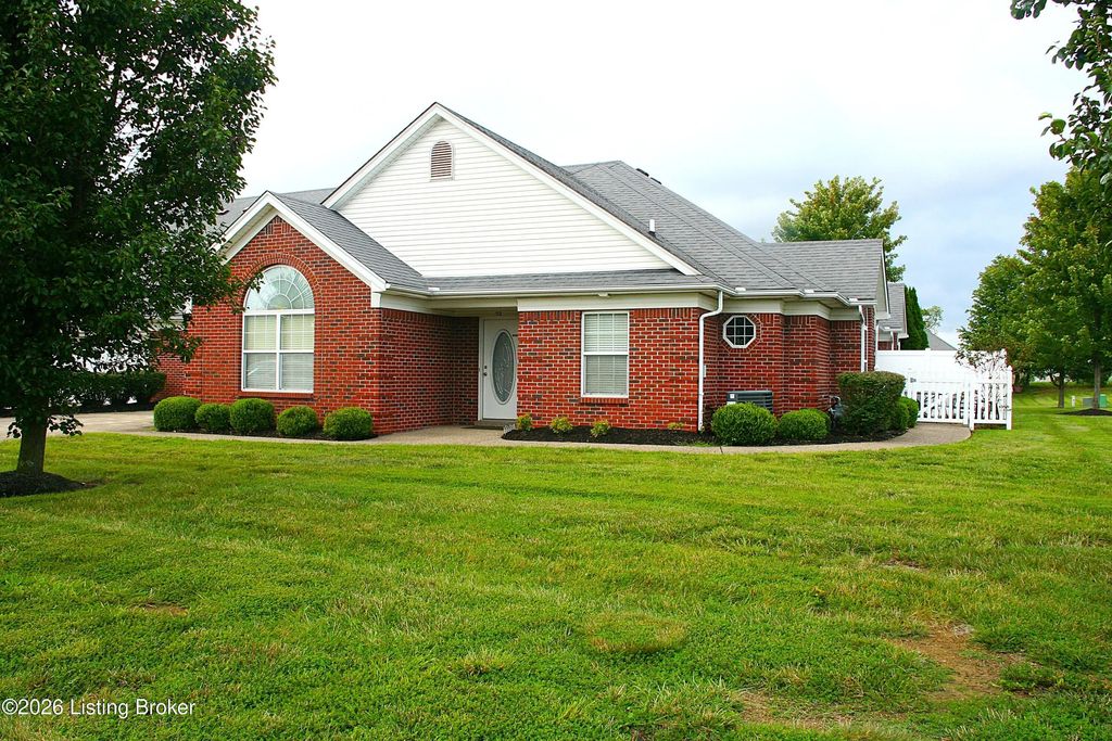 112 Bronze Wood Way, Mt Washington