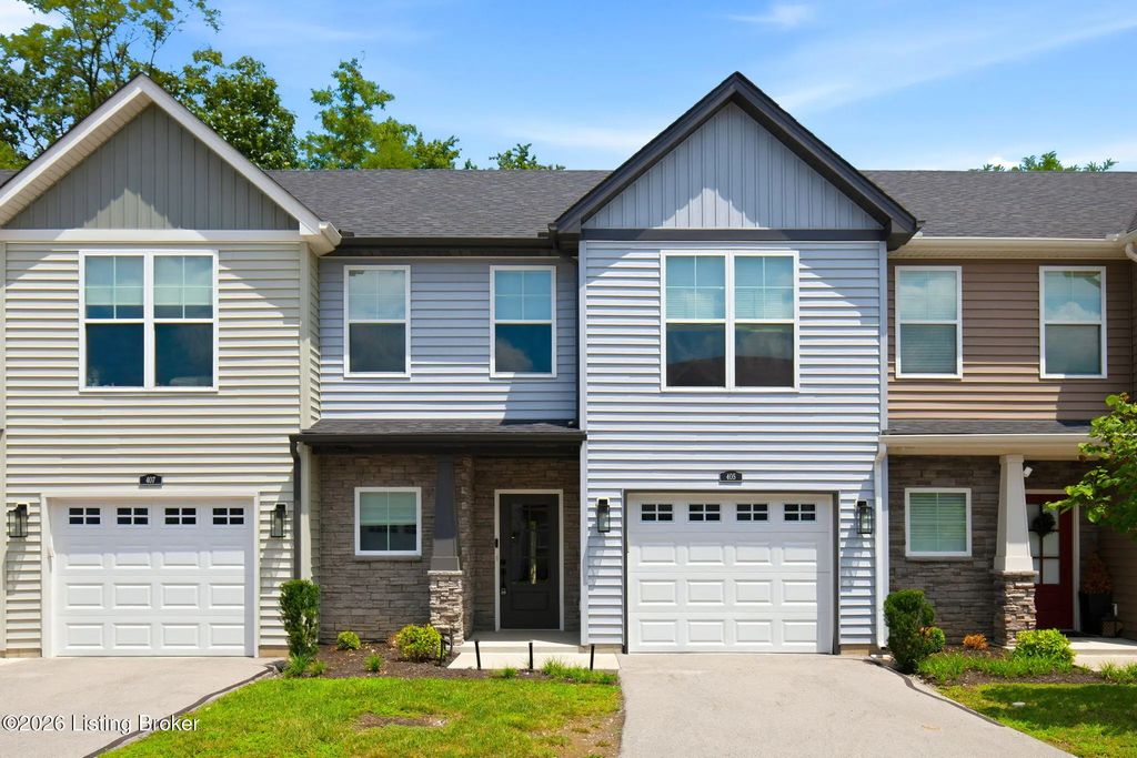 405 Railway Dr, Lyndon