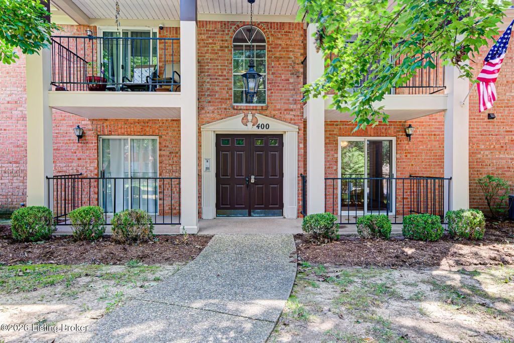 401 Forest Park Rd, Louisville
